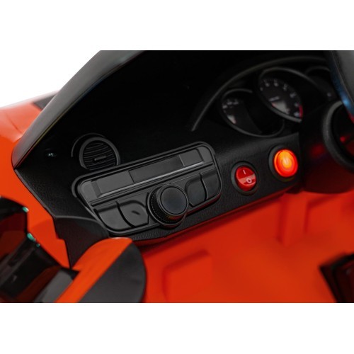 Elektromobilis Porsche Spyder RS 718 sarkans MP4