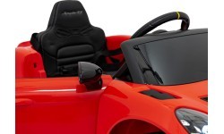 Elektromobilis Porsche Spyder RS 718 sarkans MP4