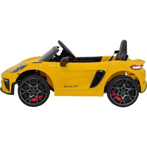 Porsche Spyder RS 718  vehicle Painting Yellow