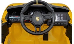 Электромобиль Porsche Spyder RS 718, жёлтый