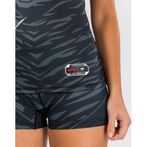UFC Fusion by Venum Authentic Fight Night Women’s Fitted Tank With Shelf Bra - Black