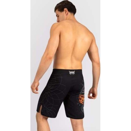 Venum Gladiator 5.0 vīriešu cīņas šorti, melni/sudraba