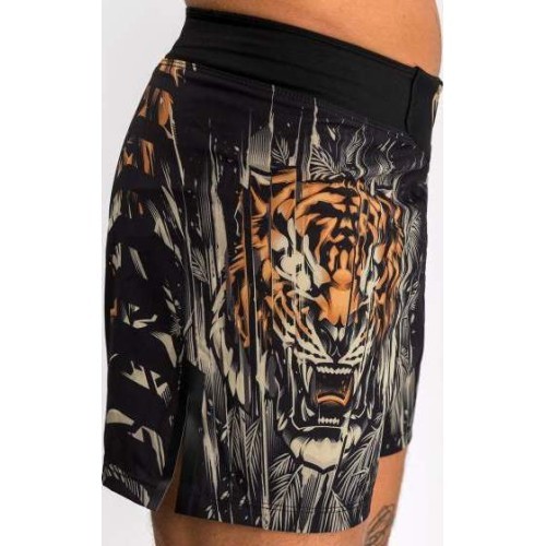 Venum Tiger vīriešu cīņas šorti, melni / neona oranži