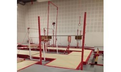 HIGH BAR WITHOUT CABLE WITH CASINGS OUTSIDE THE FLOOR - 1 person (*)