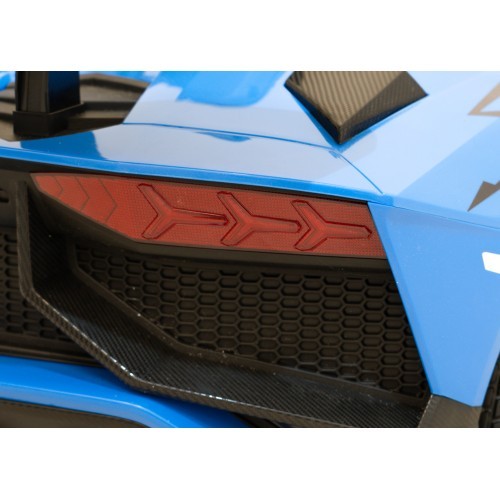 Elektromobilis Lamborghini Aventador SV, zils