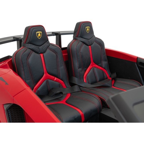Vehicle Lamborghini Aventador SV Red