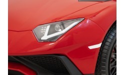 Vehicle Lamborghini Aventador SV Red