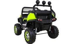 Vehicle Mercedes BENZ UNIMOG Green