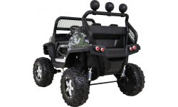 Электромобиль Mercedes-Benz Unimog, камуфляж