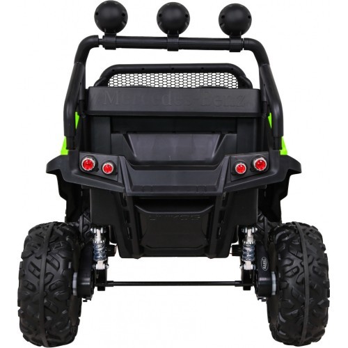 Vehicle Mercedes BENZ UNIMOG Green