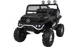 Vehicle Mercedes BENZ UNIMOG Black