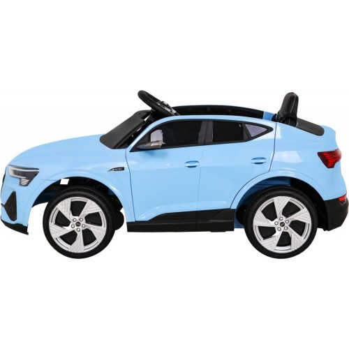 Vehicle Audi E-Tron Sportback Blue