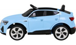 Elektromobilis Audi E-Tron Sportback, zils