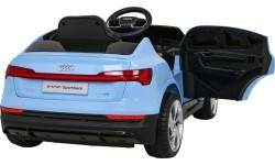 Elektromobilis Audi E-Tron Sportback, zils