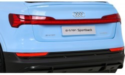 Электромобиль Audi E-Tron Sportback, синий