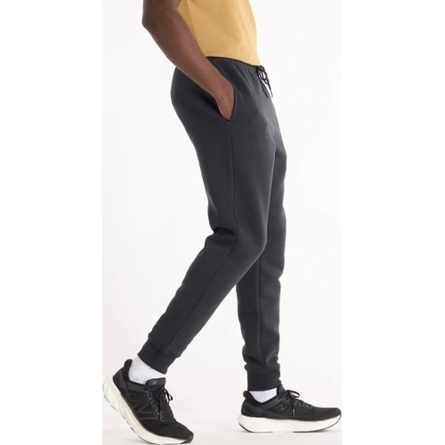 New Balance спортивные брюки мужские Sport Fleece Jogger Black MP43904 BK