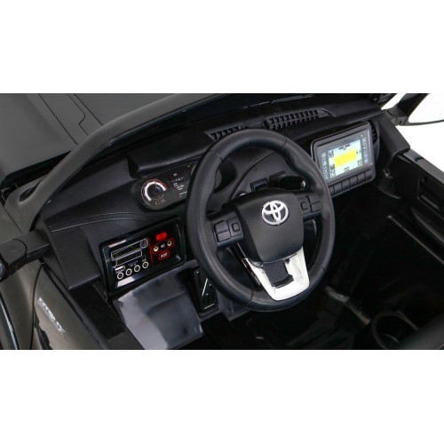 Vehicle Toyota Hilux Black