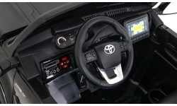 Elektromobilis Toyota Hilux, melns