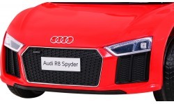 Vehicle Audi R8 Red