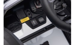 Elektromobilis Lamborghini Revuelto XL, balts