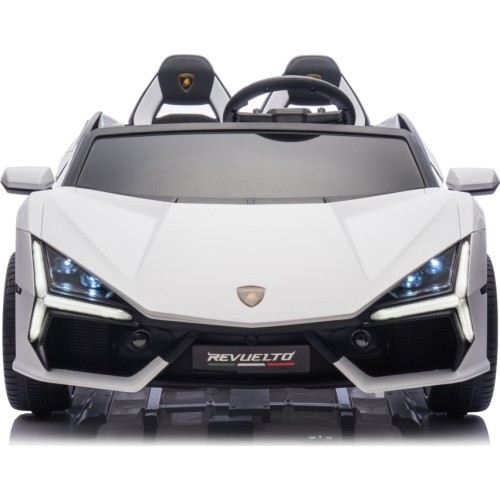 Lamborghini Revuelto XL White vehicle