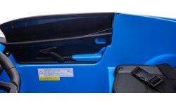 Lamborghini Revuelto XL Blue vehicle