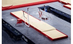 TRADITIONAL LANDING MAT FOR RINGS - BEAM - ASYMMETRIC, PARALLEL AND HIGH BARS - WITH BIB ACROSS WIDTH - 200 x 200 x 20 cm
