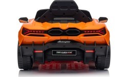 Elektromobilis Lamborghini Revuelto, oranžs