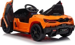 Elektromobilis Lamborghini Revuelto, oranžs