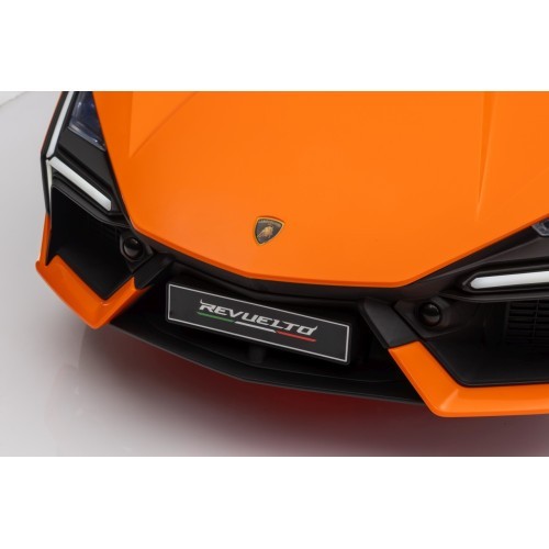 Электромобиль Lamborghini Revuelto, оранжевый