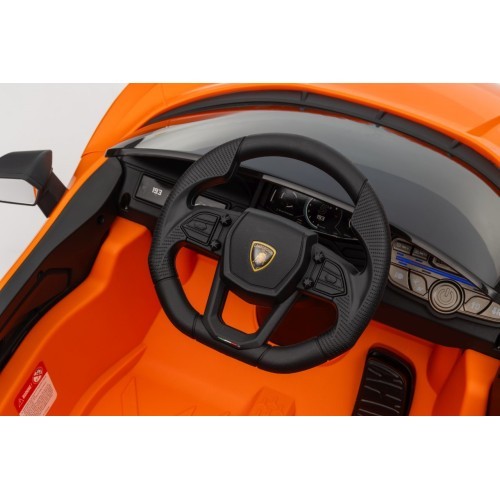 Elektromobilis Lamborghini Revuelto, oranžs