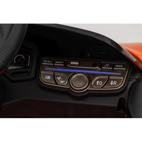 Elektromobilis Lamborghini Revuelto, oranžs