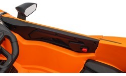 Электромобиль Lamborghini Revuelto, оранжевый
