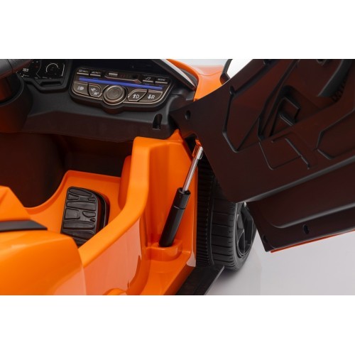 Elektromobilis Lamborghini Revuelto, oranžs