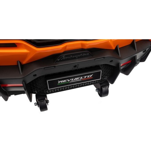 Elektromobilis Lamborghini Revuelto, oranžs