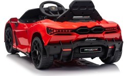 Электромобиль Lamborghini Revuelto, красный