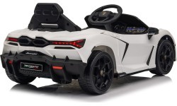 Elektromobilis Lamborghini Revuelto White
