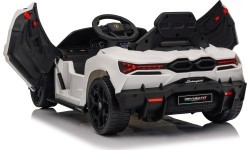 Lamborghini Revuelto White vehicle
