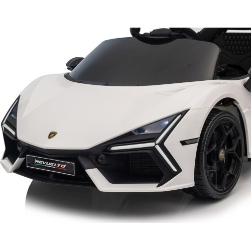 Elektromobilis Lamborghini Revuelto White