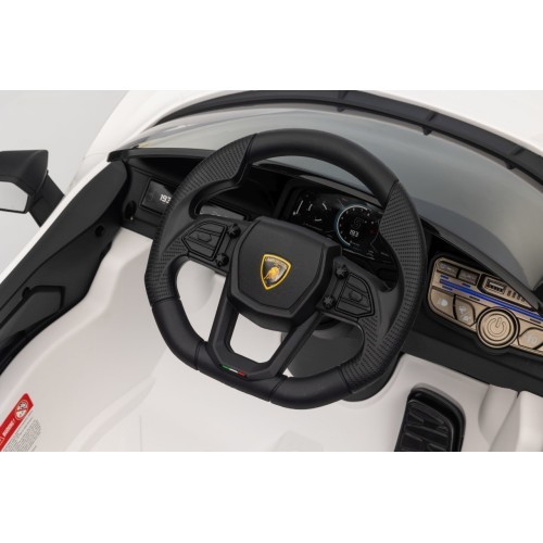 Elektromobilis Lamborghini Revuelto White
