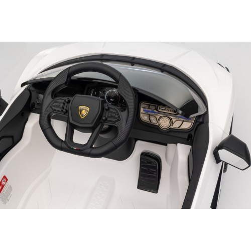 Электромобиль Lamborghini Revuelto White