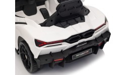 Elektromobilis Lamborghini Revuelto White