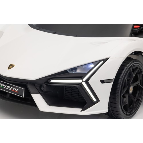 Elektromobilis Lamborghini Revuelto White