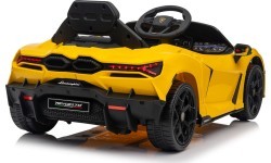 Elektromobilis Lamborghini Revuelto, dzeltens