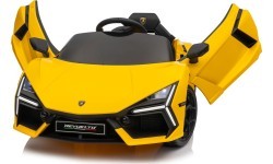 Vehicle Lamborghini Revuelto Yellow