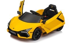 Vehicle Lamborghini Revuelto Yellow