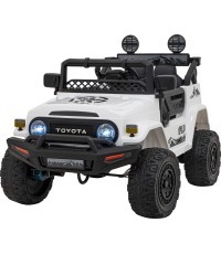 Toyota FJ Cruiser White