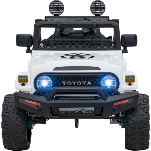 Электромобиль Toyota FJ Cruiser, белый