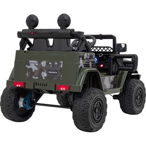 Elektromobilis Toyota FJ Cruiser Camo