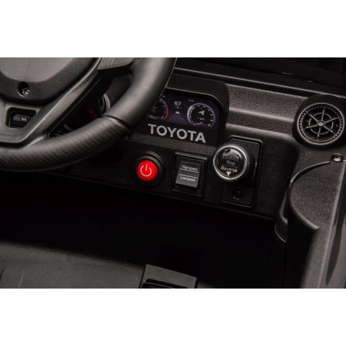 Электромобиль Toyota Land Cruiser Prado, чёрный
